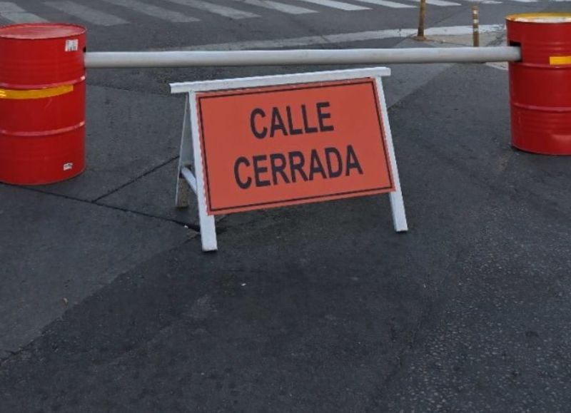 Cortes de tránsito y desvíos de colectivos por obras en distintos puntos de la ciudad